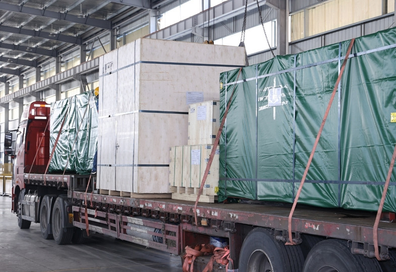 A KAPSOM envia equipamentos para o projeto na Austrália.